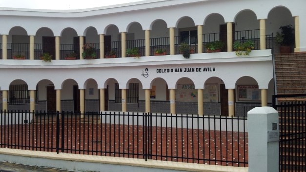 Colegio San Juan de Ávila, en el anejo de La Caleta.